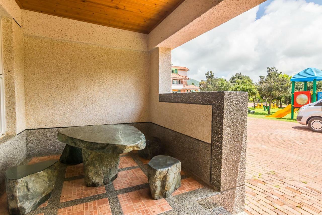 Kenting Maya-House B&B Exteriör bild